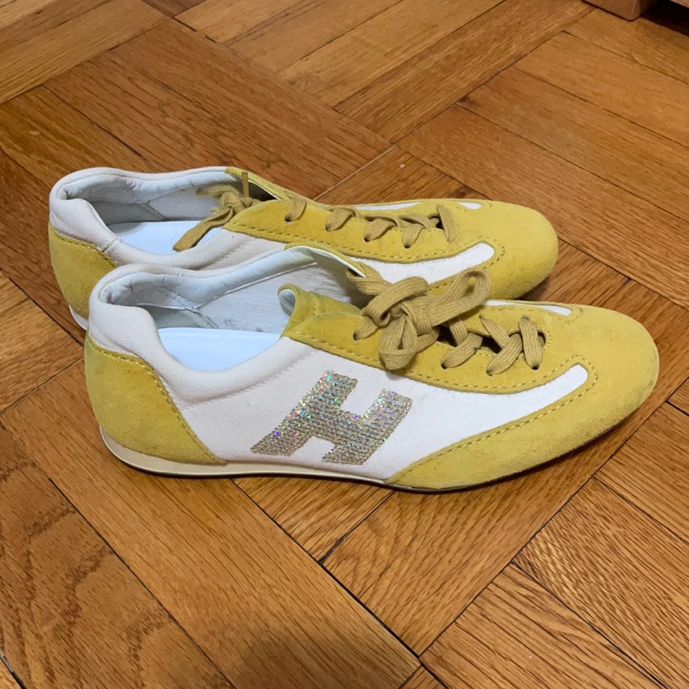 Hogan walking shoes